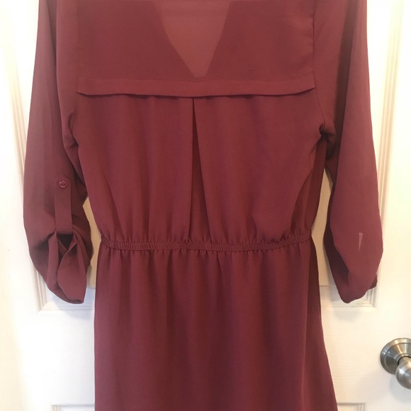 Dress - Picture 4 of 7